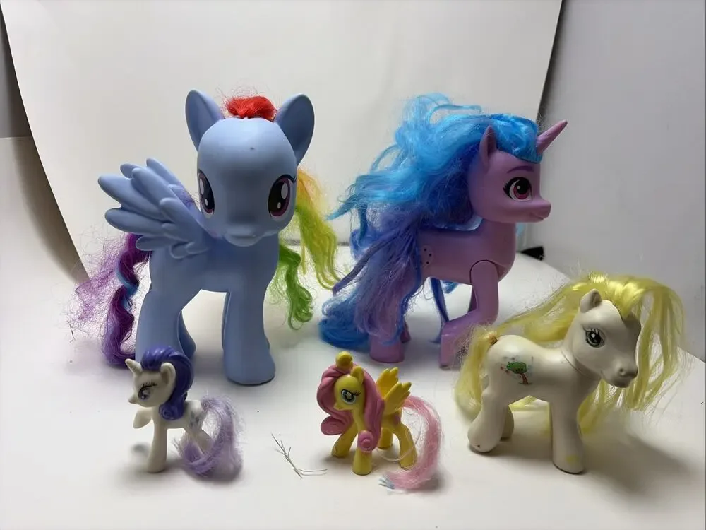 My Little Pony G4,G3 Brushable, Rainbow Dash, Izzy Moonbow, Breezie, Fluttershy
